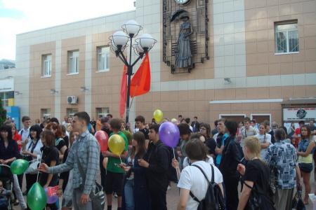 Калужские коммунисты провели рок-концерт в честь Эрнесто Че Гевары
