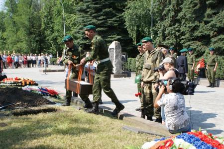 22 июня 2012 года. Достойны ли мы памяти павших? В который раз власти Карачаево-Черкесской Республики и ее столицы «забывают» о Знамени Победы