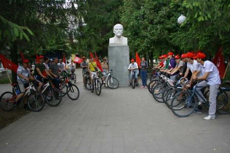 Белгород. Комсомольский велопробег в защиту памятника В.И. Ленину