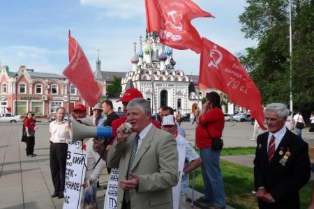 Саратов: «Русские не сдаются!»
