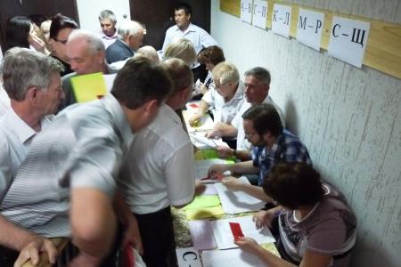 Репортаж с 43-й отчётно-выборной конференции Саратовского областного отделения КПРФ