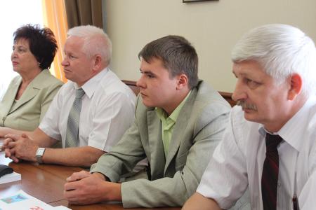 Белгородский коммунист Дмитрий Шевцов награждён медалью имени Гиренко за принципиальность на выборах и предотвращение вброса в пользу "Единой России"