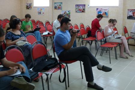 Саратов. Пресс-конференция депутатов-коммунистов