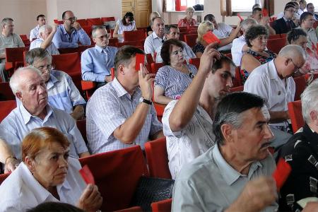 Вернем область в «красный пояс»! В Курске состоялся 2-й этап ХХХХI партийной конференции