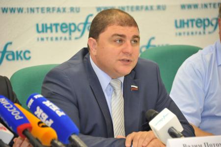 Г.А. Зюганов: «Впереди нас ждет ответственная работа. Мы к ней готовы». Репортаж с пресс-конференции в агентстве "Интерфакс"