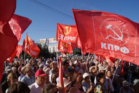«Нет коммунальному грабежу!». Волгоградские коммунисты провели митинг против произвола в системе ЖКХ