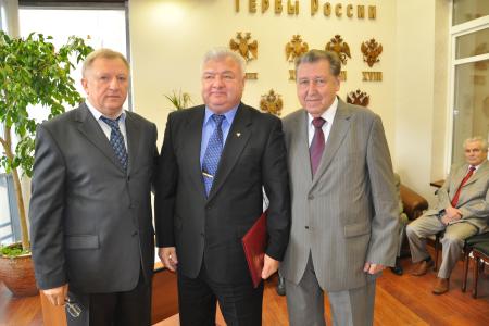 Коммунисты приняли участие в чествовании ветеранов орловского землячества в городе Москве