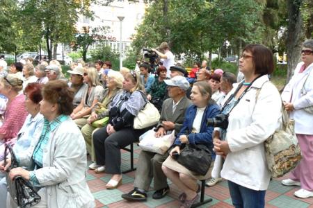 Курган. Коммунистический концерт на день города