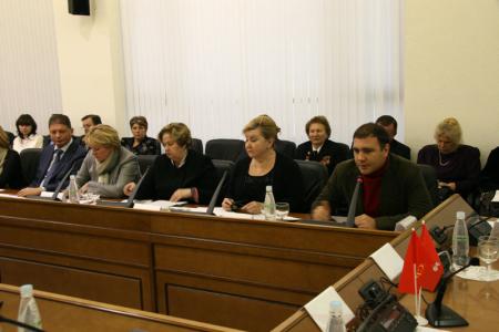 К чему приведет реформа здравоохранения в Москве? Круглый стол фракции КПРФ в Мосгордуме