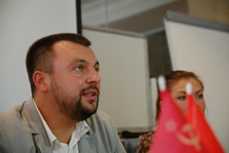 «Мы начинаем новую протестную волну». В Белгороде состоялась пресс-конференция коммунистической молодежи