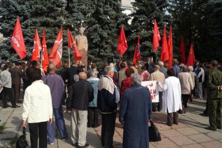 Пензенские коммунисты потребовали заморозить тарифы ЖКХ