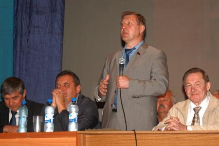 Новосибирская область. Коммунисты укрепляют депутатскую вертикаль в сельских районах 