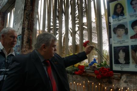 Годы проходят, а боль от Бесланской трагедии все не стихает