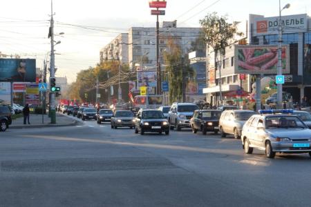 Пенза. Репрессии против коммунистов. Убрать красные флаги не получилось у Гитлера, не получится и у полицаев.