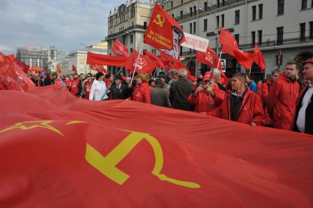Нет жилищно-коммунальному террору и грабительским реформам! В Москве прошел многотысячный митинг протеста