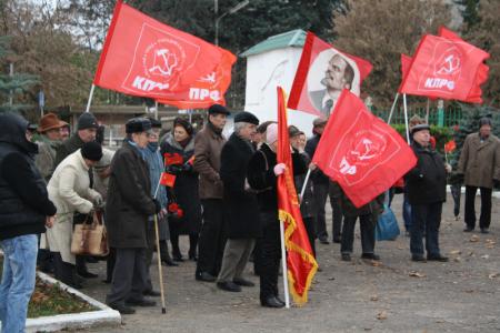 В Тульской области отметили День рождения комсомола автопробегом и митингом   