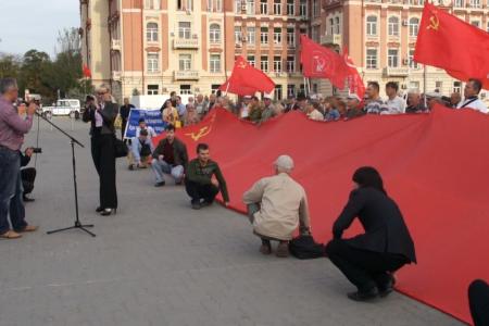 Видео. Ростов-на-Дону: Памяти защитников Советской власти