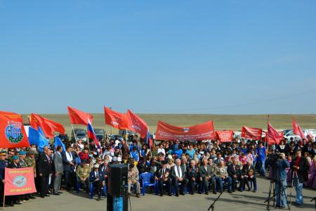 Астраханские коммунисты приняли участие в торжествах по случаю 70-летия формирования 28-й армии