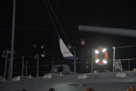 По инициативе Компартии флаг ВМФ России вновь реет над «Авророй»