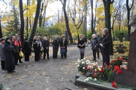 Ленинградские коммунисты почтили память мастера советского театра И.О. Горбачева