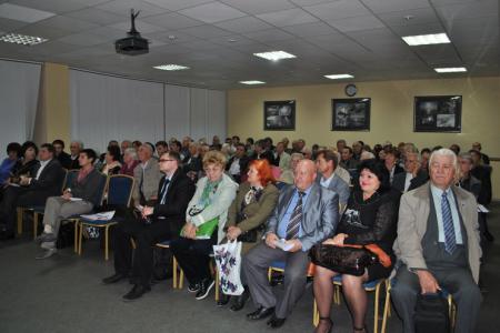 Волгоградская область. В Ворошиловском райкоме проходят первые партийные занятия