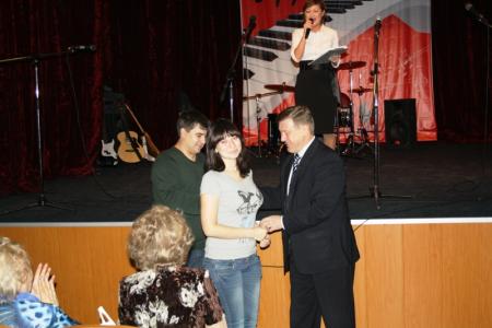 В Новосибирске состоялся конкурс-фестиваль комсомольской песни «Беспокойные сердца»