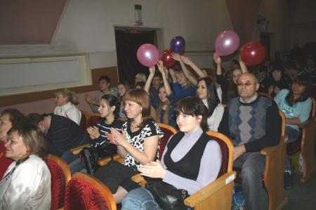В Новосибирске состоялся конкурс-фестиваль комсомольской песни «Беспокойные сердца»