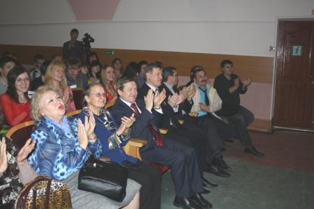 В Новосибирске состоялся конкурс-фестиваль комсомольской песни «Беспокойные сердца»