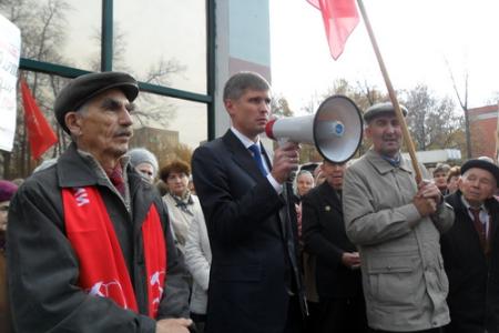 Республика Татарстан. В Зеленодольске прошел митинг протеста против роста тарифов ЖКХ 