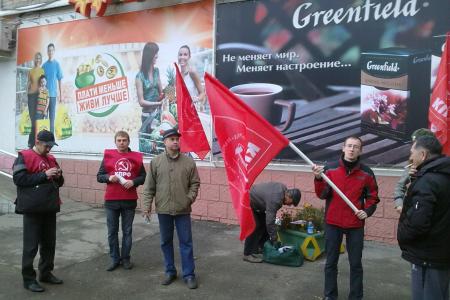 Выборы в Барнауле. Коммунисты поймали за руку "чистильщиков" агитации КПРФ