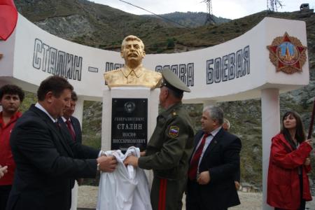 В.И. Кашин: Невозможно вытравить из памяти народа дела и образ Генералиссимуса И.В. Сталина