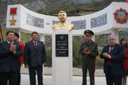 В.И. Кашин: Невозможно вытравить из памяти народа дела и образ Генералиссимуса И.В. Сталина