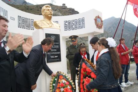 В.И. Кашин: Невозможно вытравить из памяти народа дела и образ Генералиссимуса И.В. Сталина