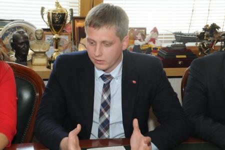 Г.А. Зюганов встретился с молодыми руководителями российской компартии и комсомола
