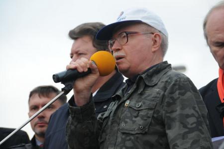 Вечная память павшим защитникам Советской власти! Нет прощения палачам! Акция 4 октября в Москве