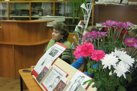 Новгородская область.  Коммунисты и комсомольцы приняли участие в мероприятии, посвященном 70-летию «Молодой Гвардии»