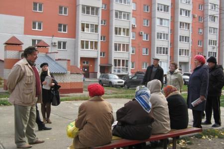 Выборы в Барнауле. Коммунисты поймали за руку "чистильщиков" агитации КПРФ