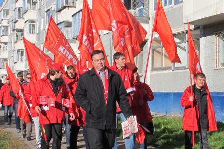 Благовещенск. Коммунисты провели акцию «Красные в городе»