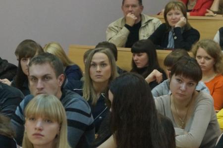 Встреча депутатов - коммунистов Смолина, Афонина, Камнева со студентами и преподавателями Пензенского Педагогического университета.