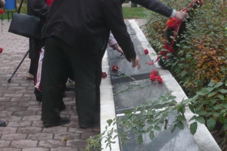 Туляки почтили память павших в борьбе за Советскую власть