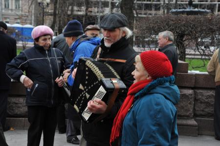 Митинг и шествие КПРФ в Москве в честь  95-й годовщины Великой Октябрьской социалистической революции