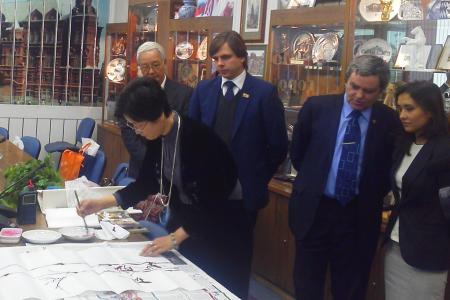 Руководитель фракции КПРФ в Мосгордуме А.Е. Клычков провел встречу с делегацией из Тяньцзиньского китайско-русского центра культуры и искусств