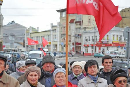 Красный Октябрь на улицах Иванова