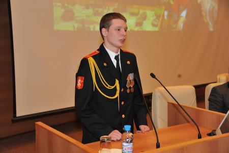 Фоторепортаж с "круглого стола" в Госдуме на тему: «О преемственности подвига сталинградцев» 