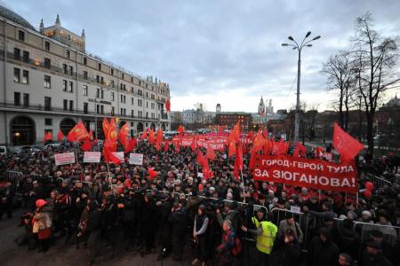 Г.А. Зюганов на митинге 7 ноября в Москве: «Россия выстрадала новый курс и новую политику. Суть ее – левый поворот!»