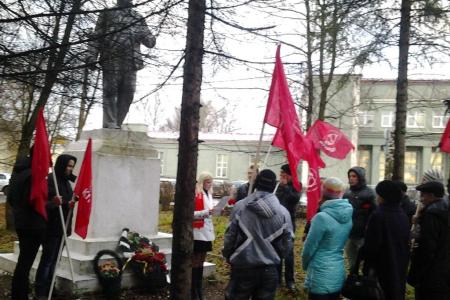 Репортаж о праздновании Великого Октября в Тульской области
