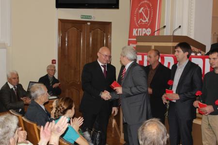 Краснодар: Великому Октябрю – слава!