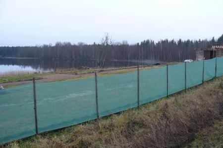 Петербургские природозащитники совместно с активистами движения «Русский лад» расследуют детектив: «Кто украл берег озера?»