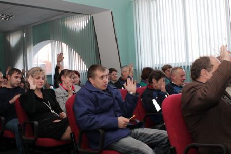 Псковские пролетарии выбрали своих представителей на Всероссийский съезд рабочих