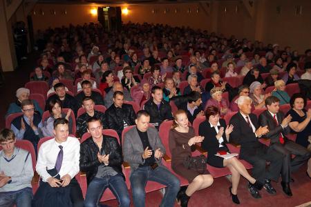 Пензенские коммунисты провели торжественное собрание в честь Октября